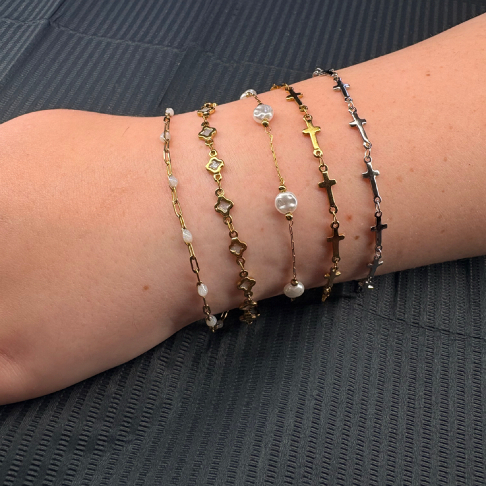 Tier 2 Anklet at Posh Salon, Spa, and Barbers in Leeds, AL