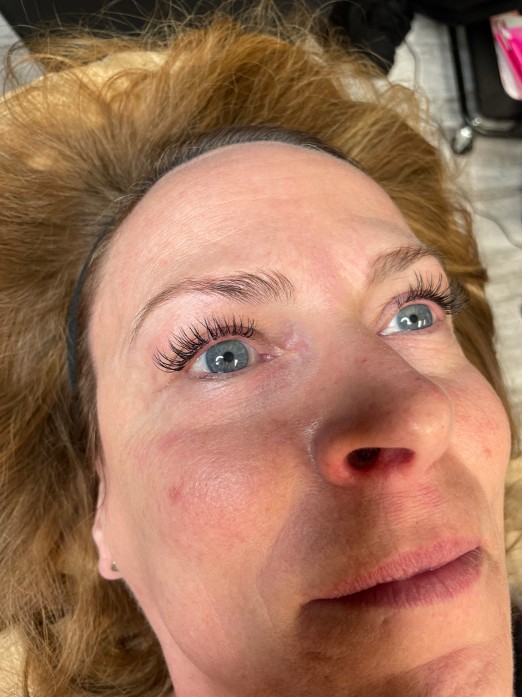 Classic Lashes- Full Set