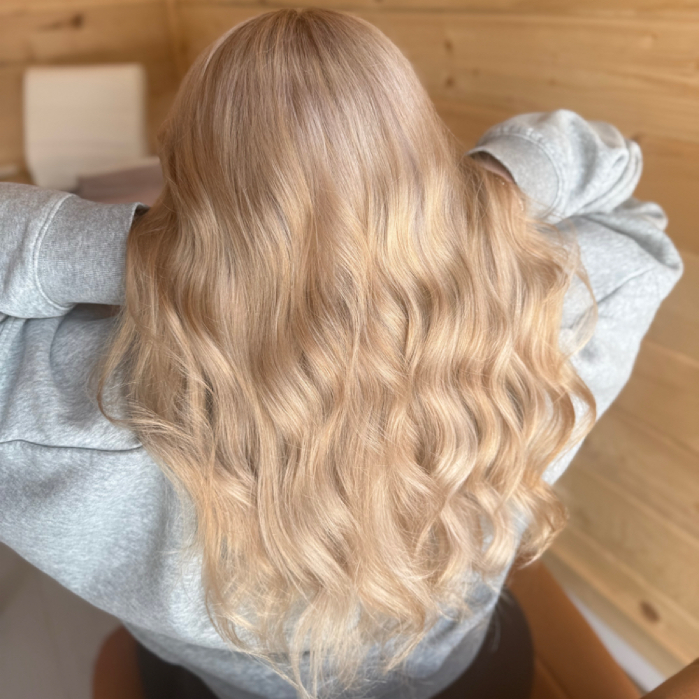 Full Highlight at Beaux Cheveux in Halifax, PA