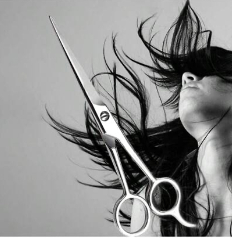 Women’s Haircut And Blowdry