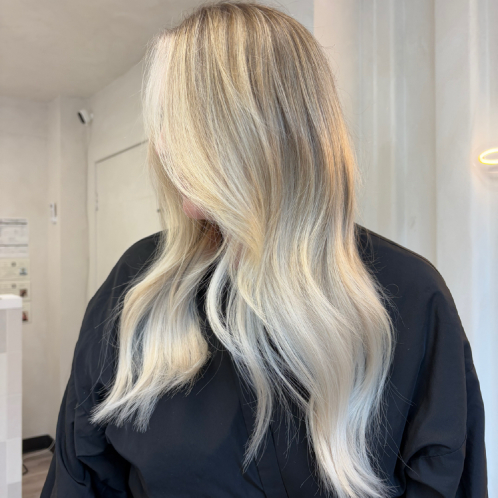 Partial Foil at Luxe and Mane Co in Spring, TX