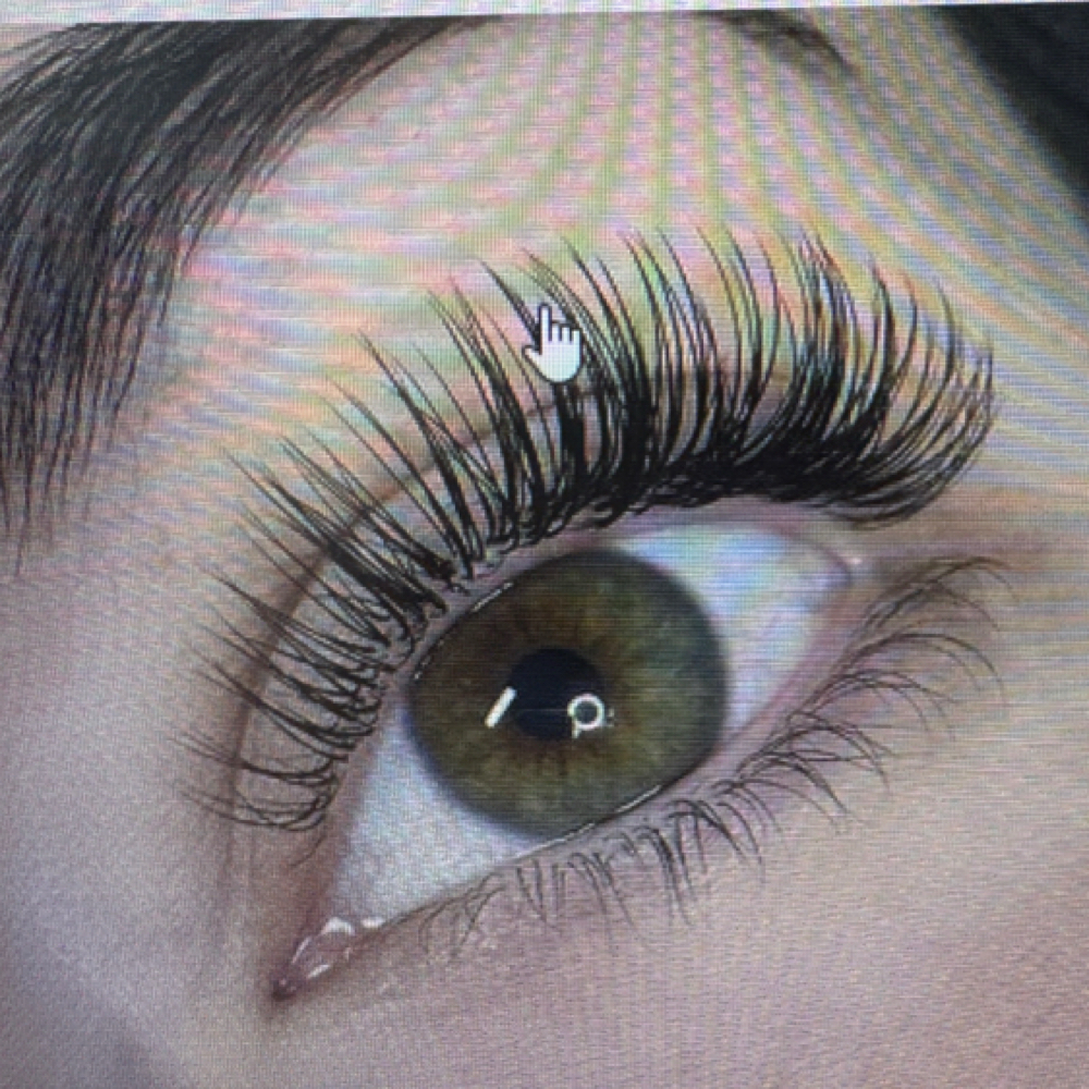 Classic Full Set Eyelash Extensions at MitzSkin Beauty in Buckeye, AZ