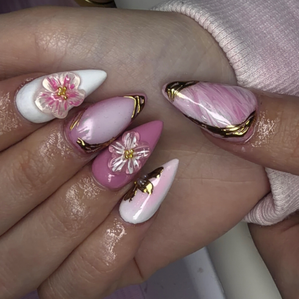 Medium Almond Full Set at Acrylicsbymarii in See You Soon <3, CT