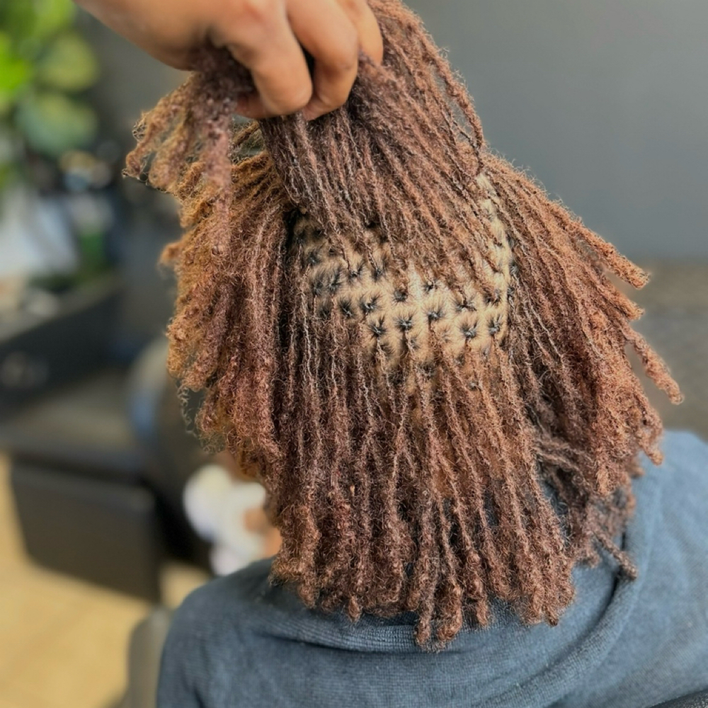 Microlock Retie at Glamaris Salon in Houston, TX