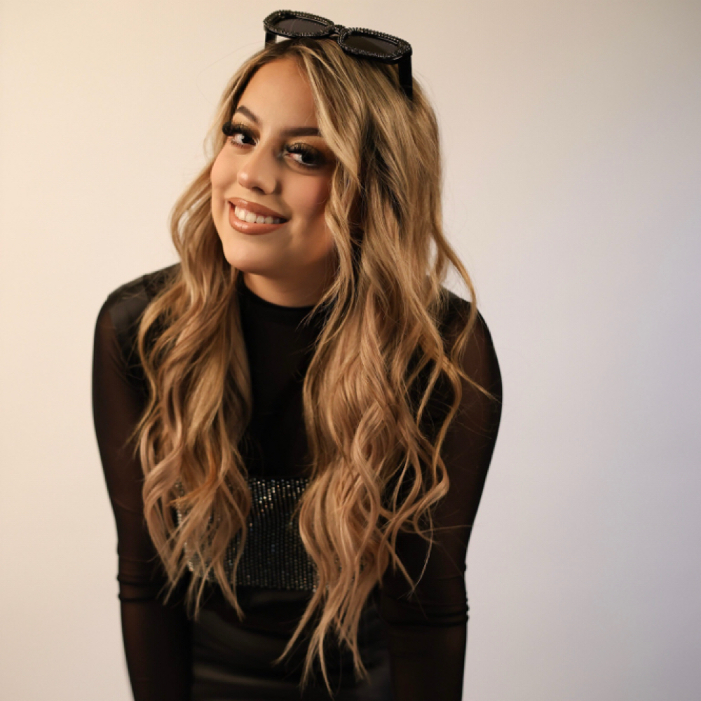 Services With DESTHENY at Lola Lash Studio in Vernal, UT