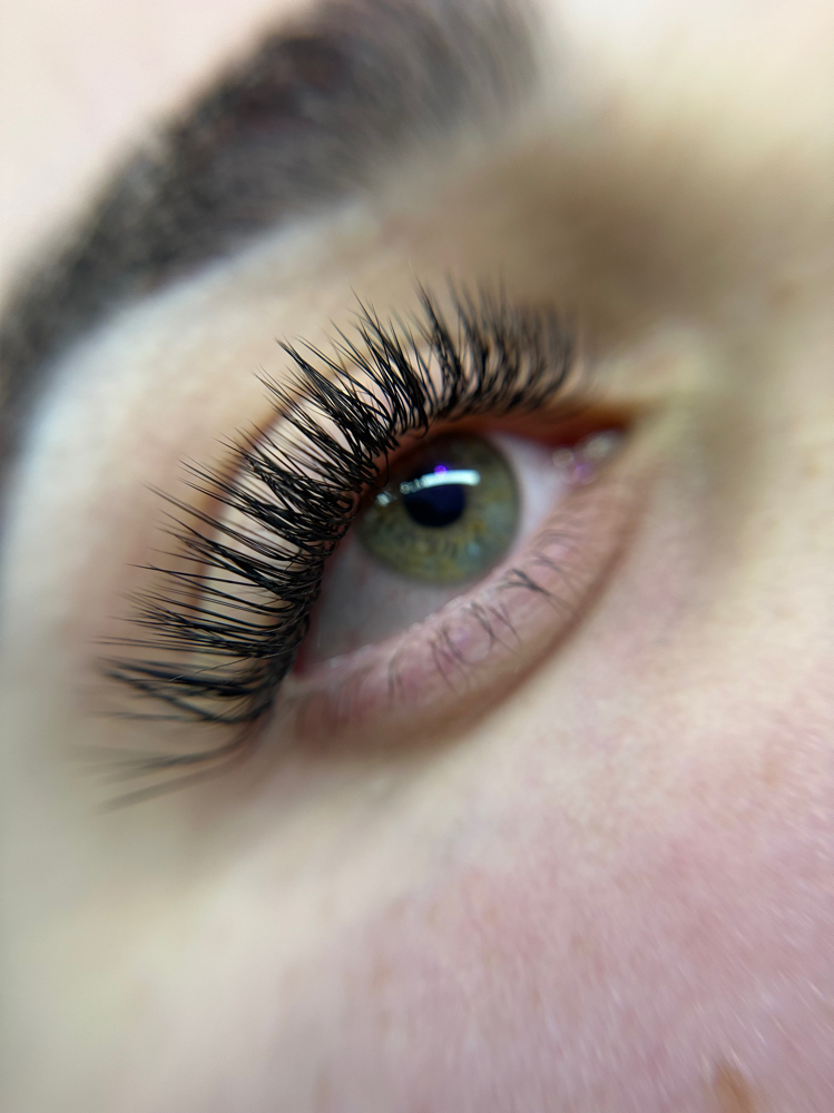 2 Hour Lash Extension Fill