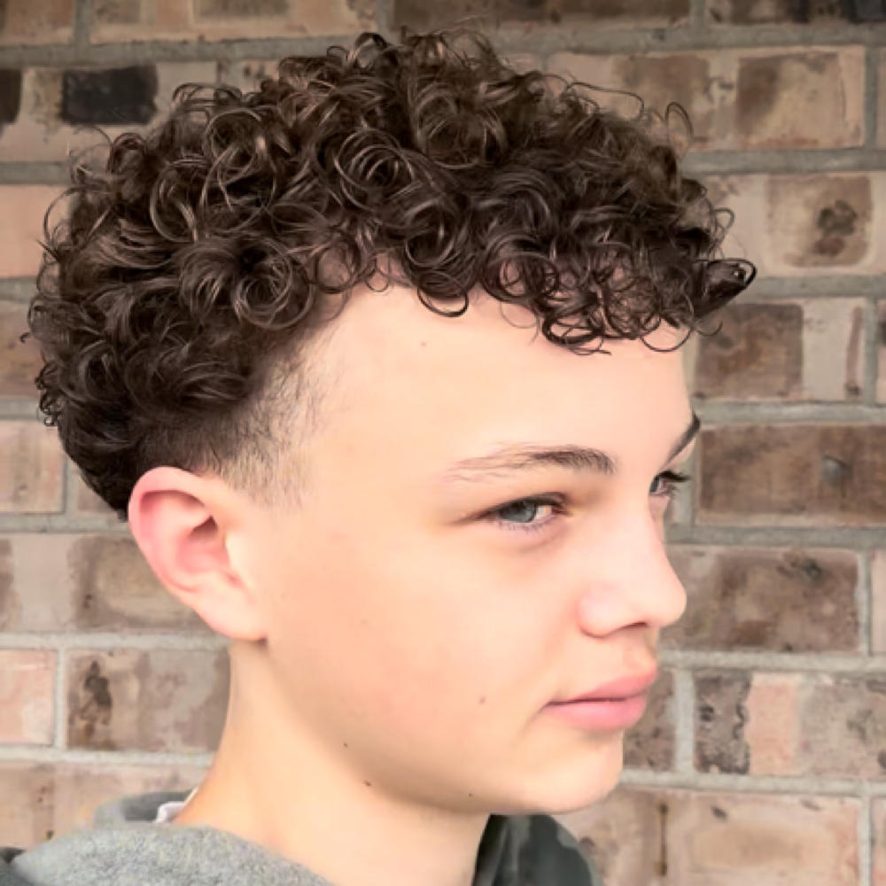 Curly Short *above ear at Meraki Collective in Tacoma, WA