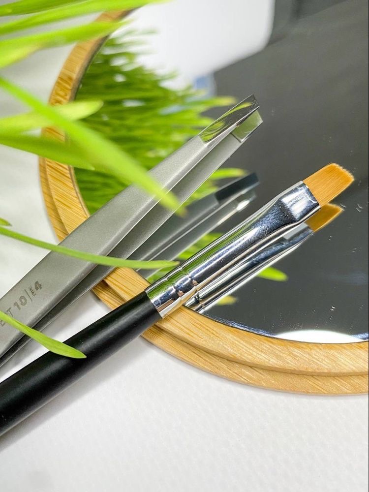 Brow Tint