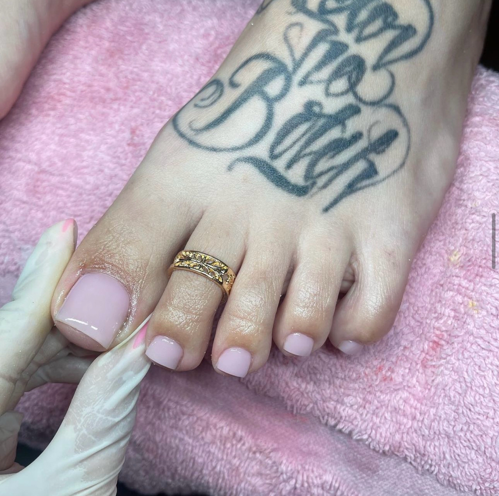 Reconstruction (Wet Pedicure)