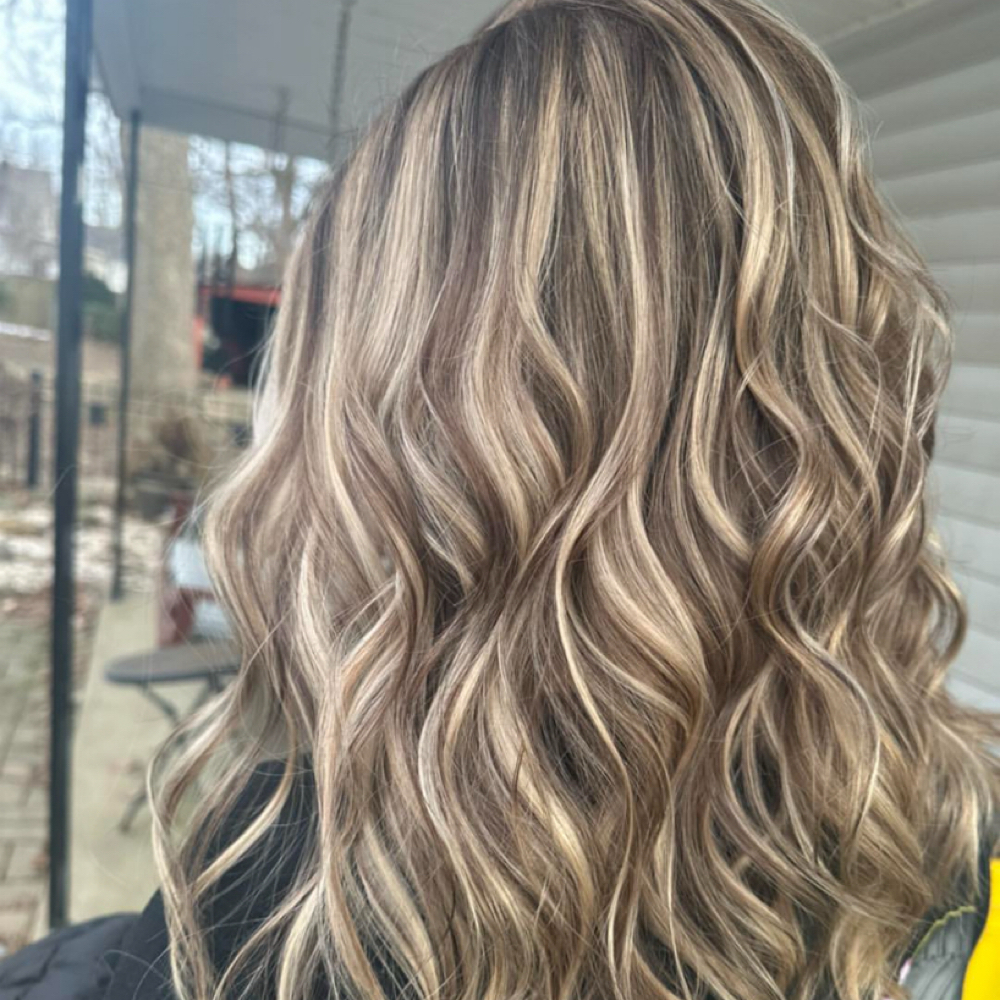 HIGH & LOW LIGHTS at Leah Jane’s Salon in Rockport, IN