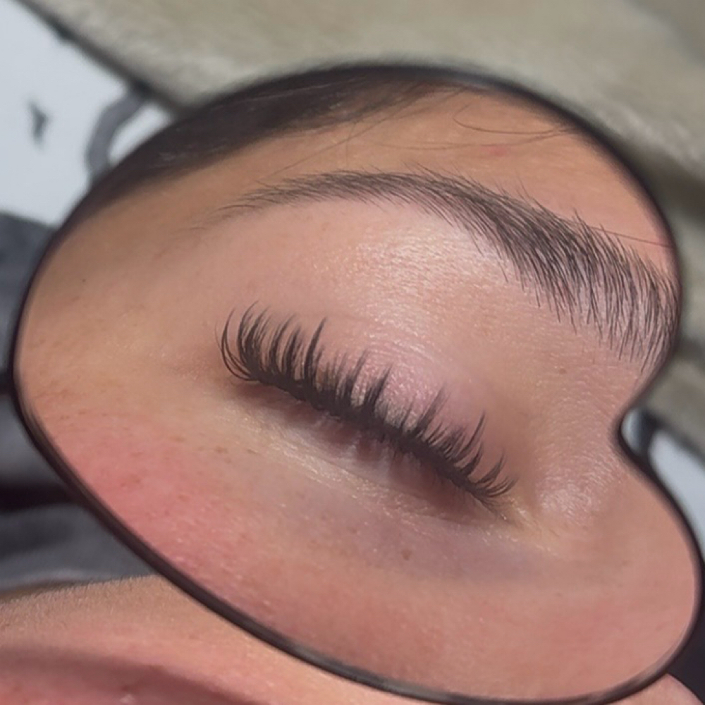 Lash refill at EZ Beauty Bar in Wilmington, NC