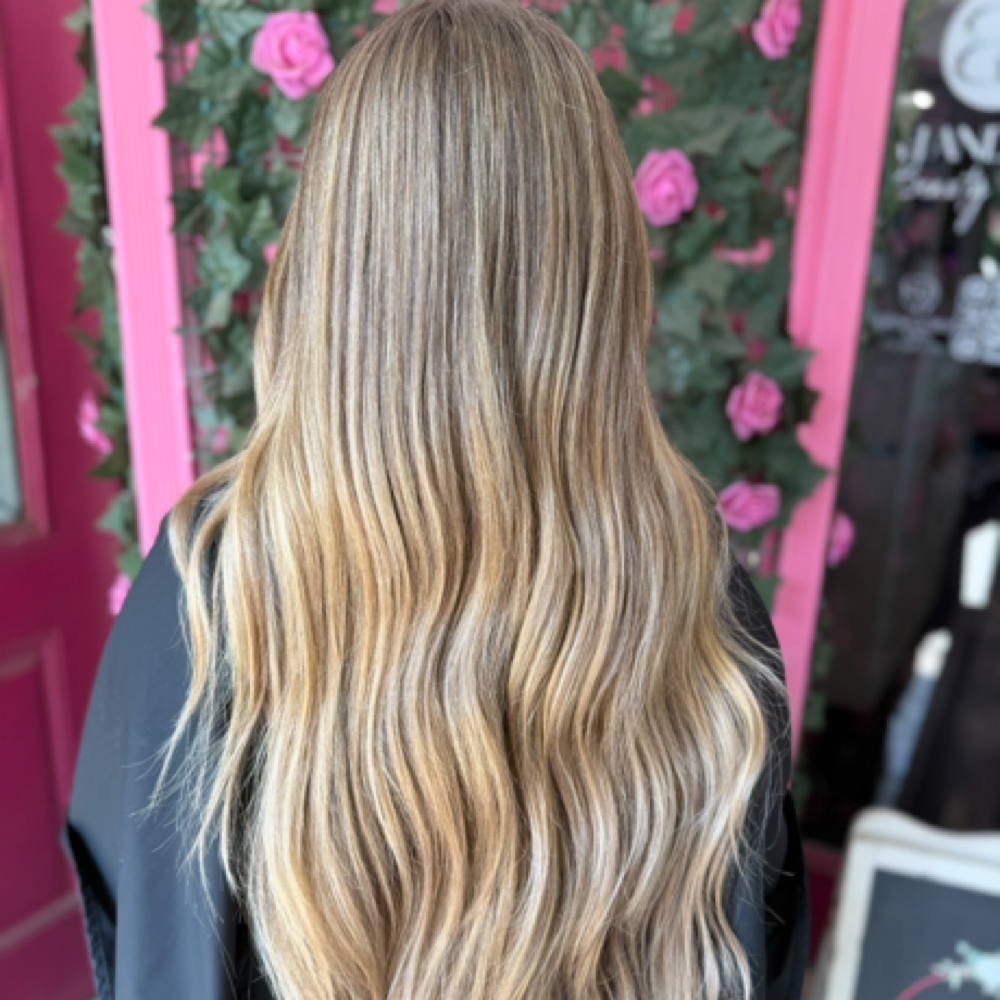 Heavy Full Highlight at Sincerely Sami in Richmond, TX