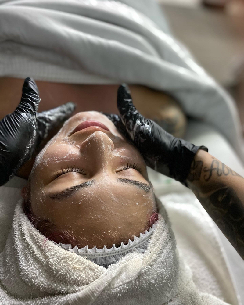 Mini European Facial -30min at Pamper Me Prettee Facials & Hair in Long Beach, CA