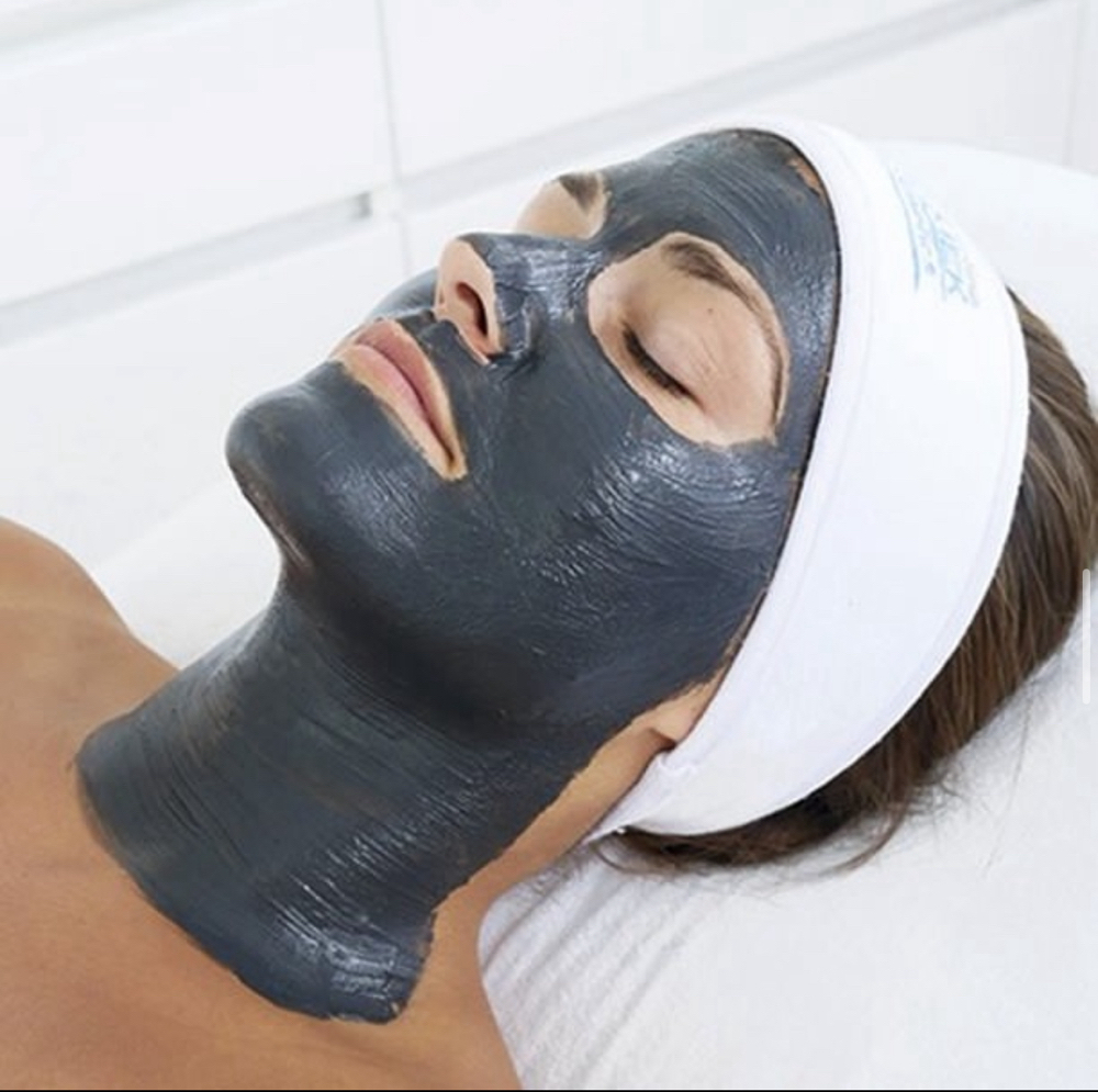 Acne Clearing Facial