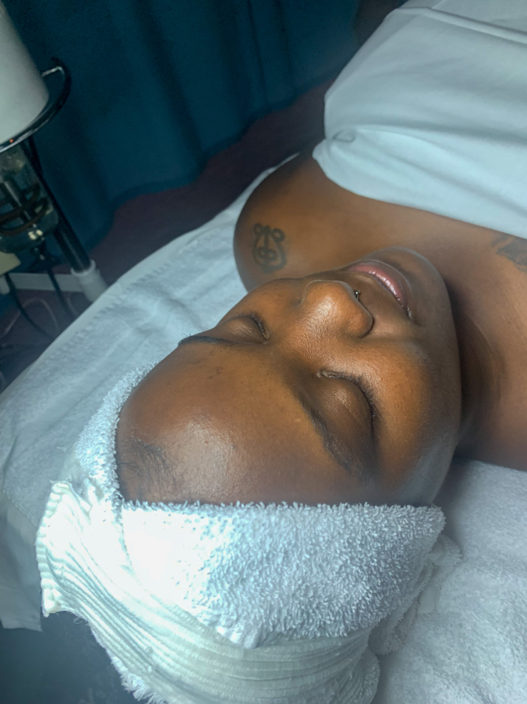 Refresh Facial