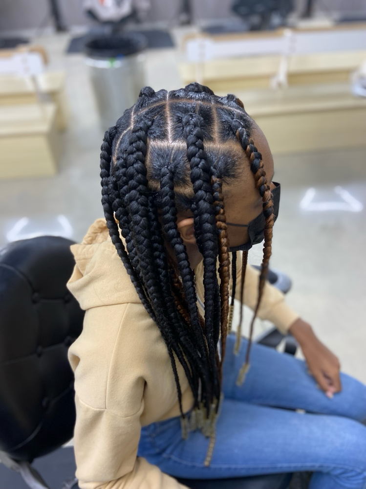 Jumbo Knotless Braids at BluDiamond Braids in Fort Pierce, FL