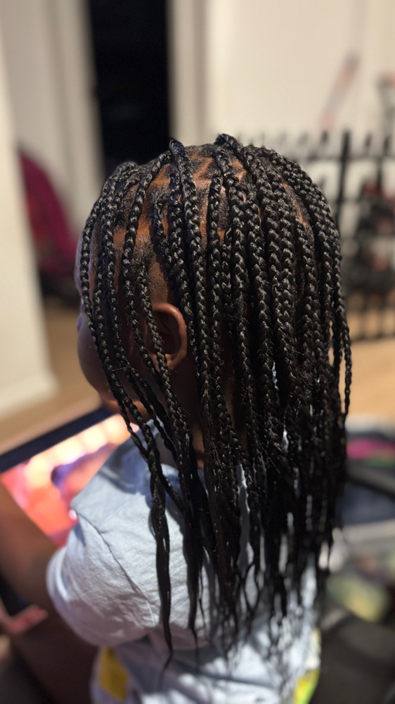 Kids Knotless at Girl Co. Hair Collection in Houston, TX