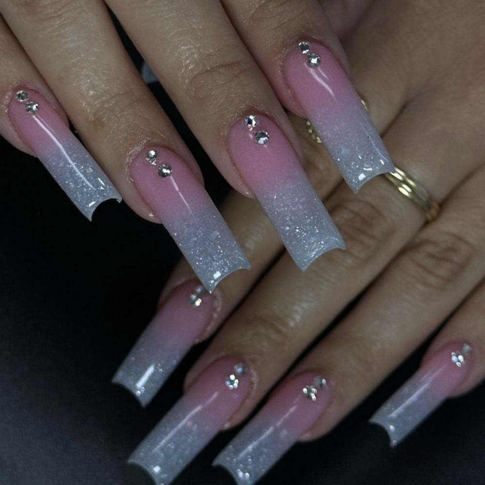 Ombre at Wixxedbeauty_ in Victorville, CA