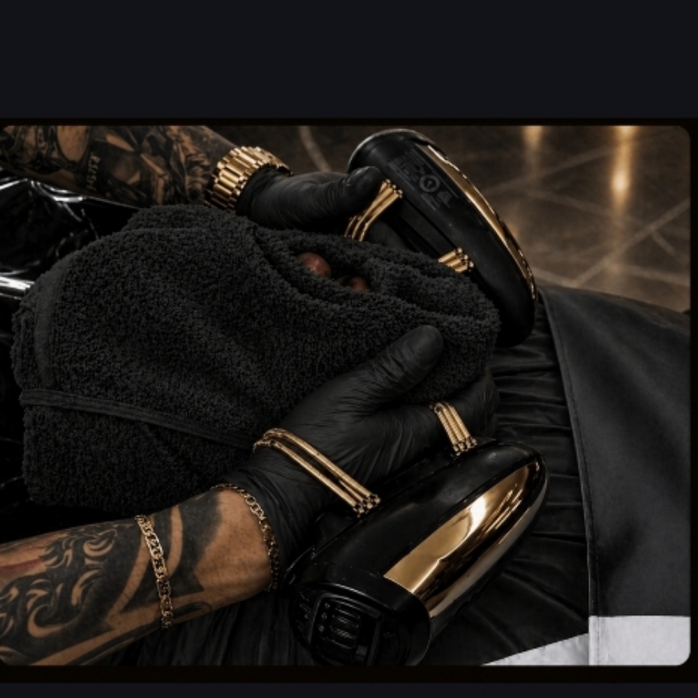 $60-HAIRCUT/ BEARD & HOT TOWEL at Luis Montalvo in 77022