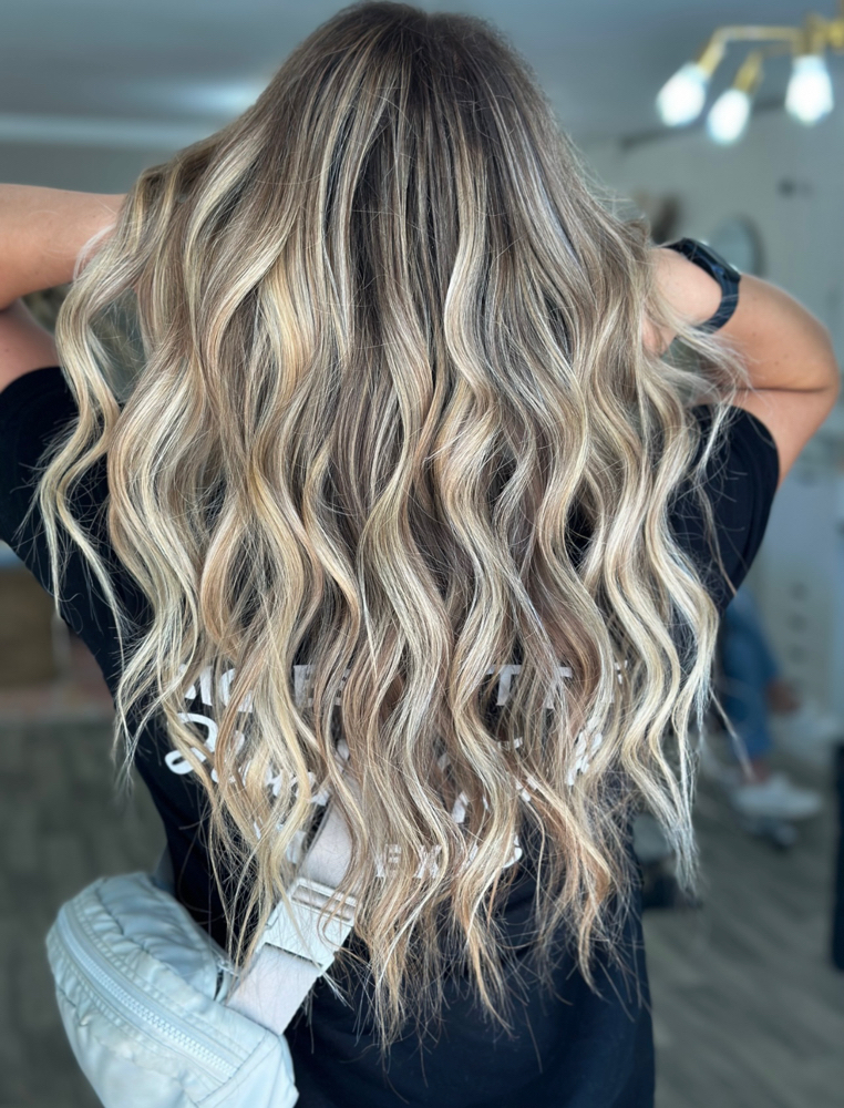 Lowlight/ Reverse Balayage at Hairby_Sydneyyy in Flandreau, SD