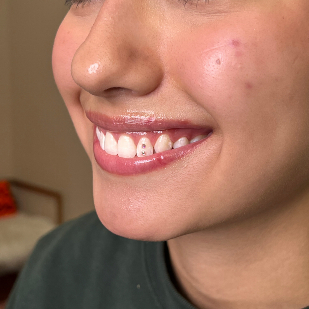 2 Tooth Gemz at Princesaa Piercings x Aesthetics in Chandler, AZ