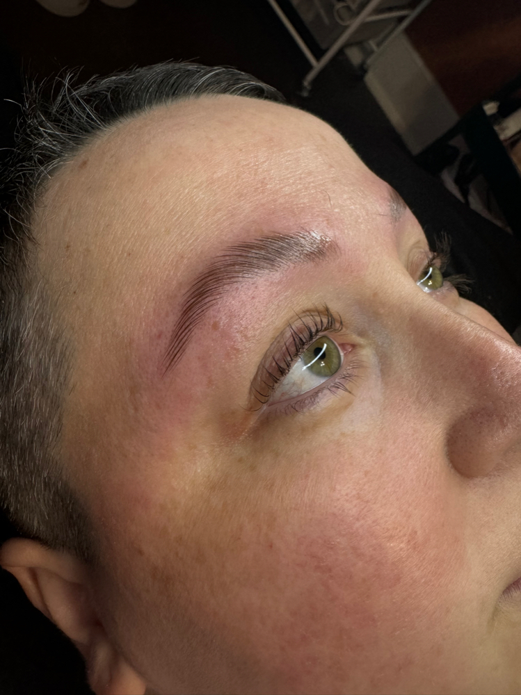 Brow Lamination & Lash lift