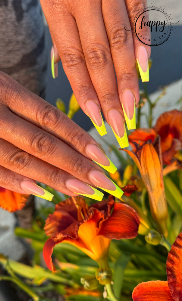 Acrylic Full-set Nochip at Happy Nails & Spa in Aurora, IL