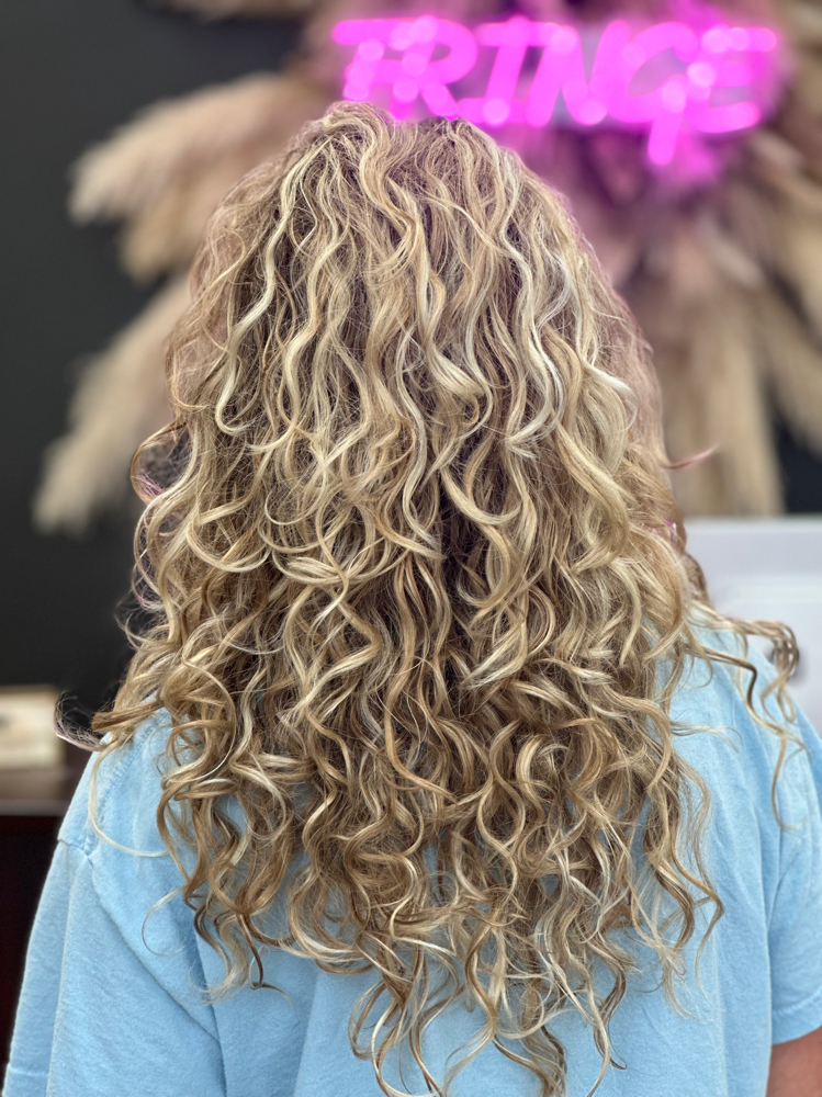 Curly Cut