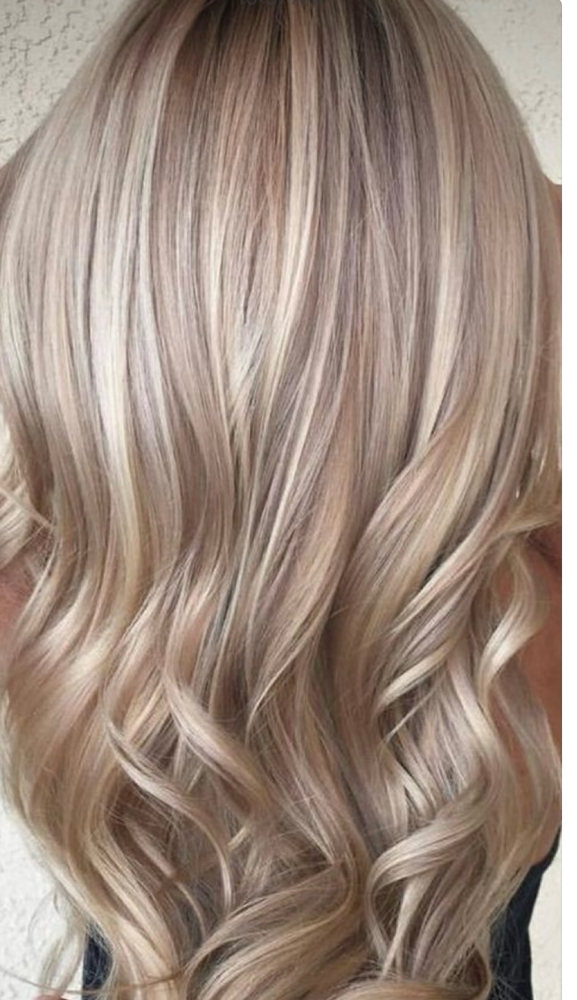 Blonde Me