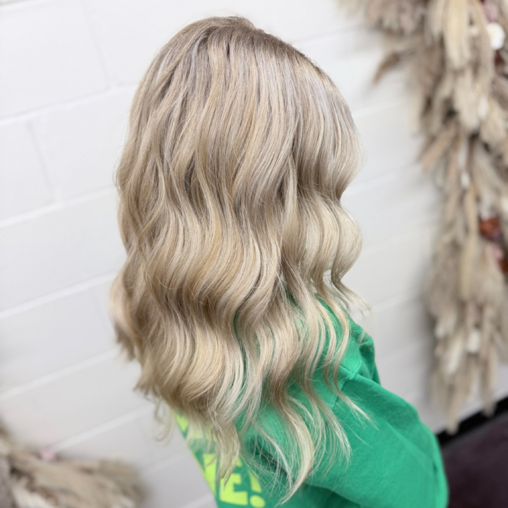 Highlight at Divine Beauty in New Paris, OH