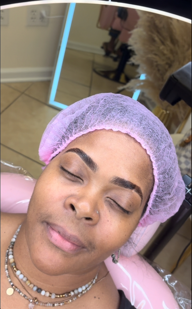 Brow Lamination & Brow Tint