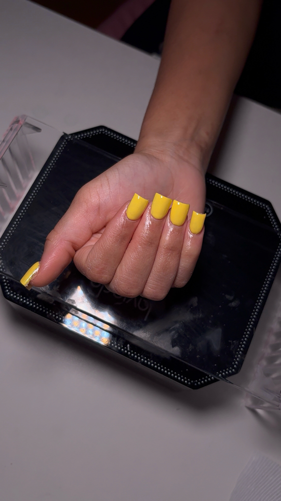 Short/Med Acrylic Fill at Get Your Fantasy Set in Chicago, IL