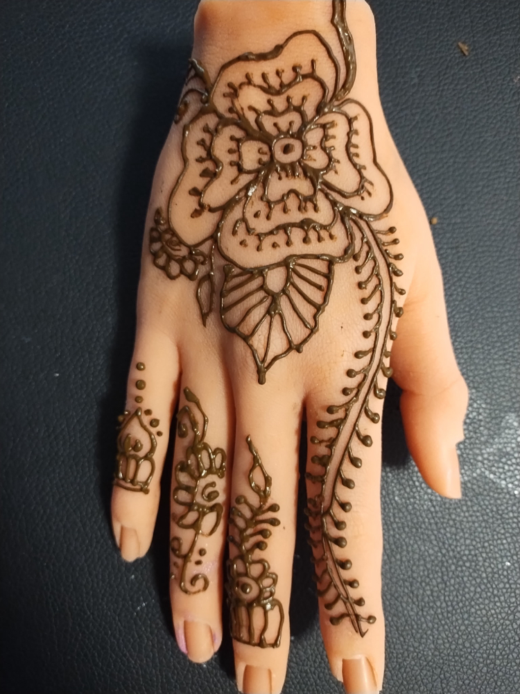 Henna Tattoo - Hand