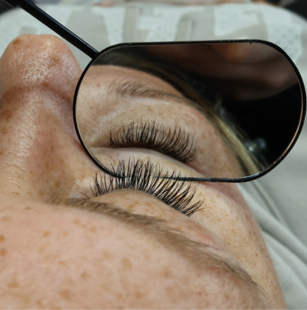 Classic/Hybrid Fill at LashedByLou in Greenfield, IN
