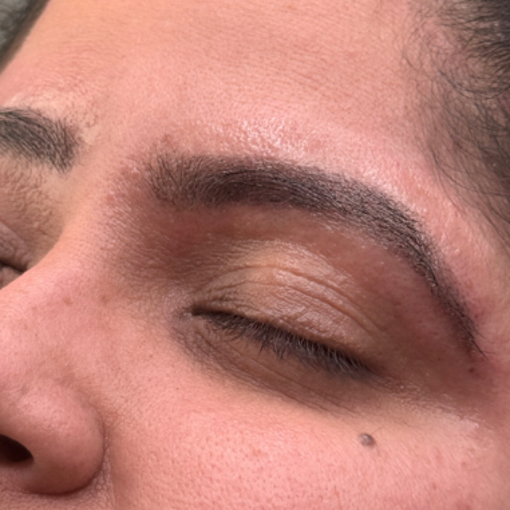 Brow Wax & Henna at Kaleski Beauty in Glen Burnie, MD