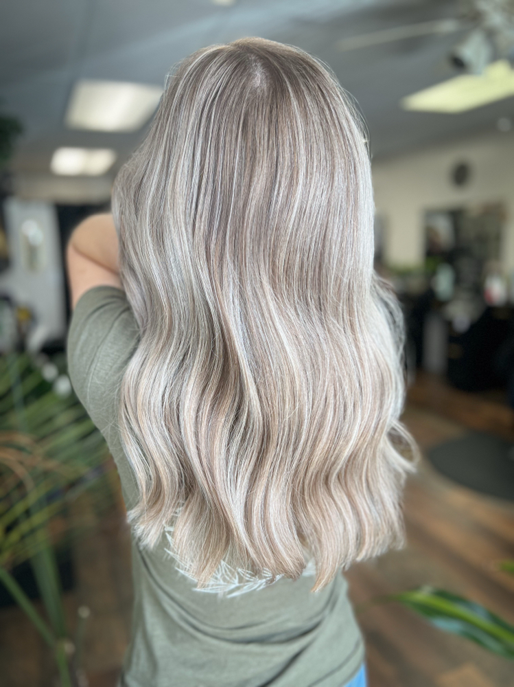 Full Blonding at dani@toledohairco. in Toledo, OH
