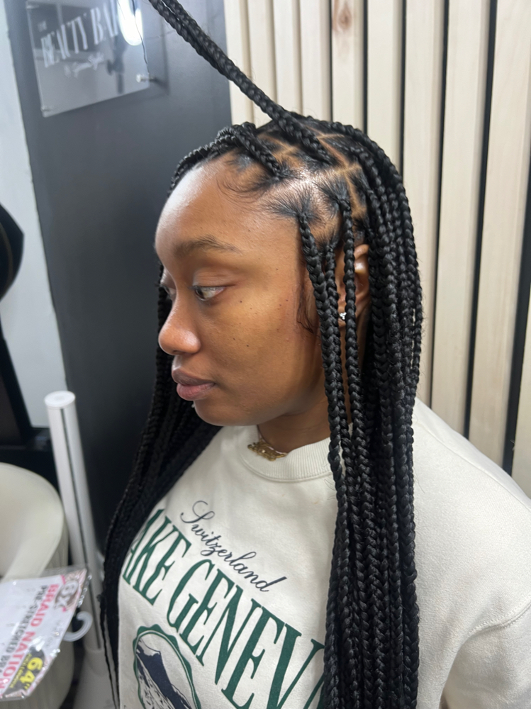 Medium knotless braids