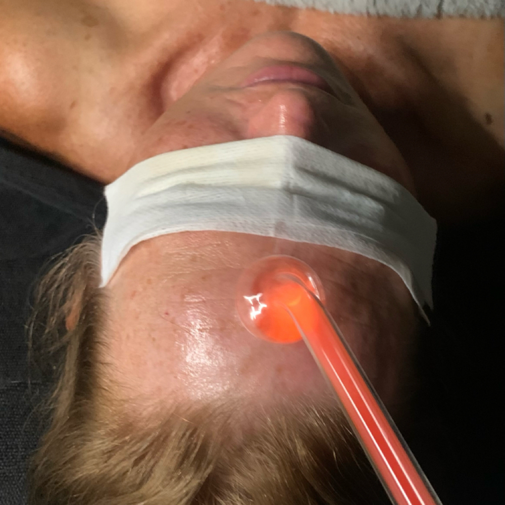 Cust Facial + Lash Lift