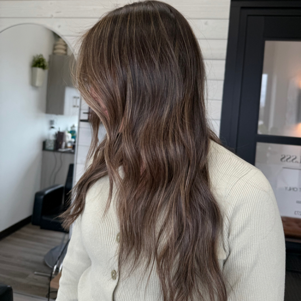 Face Frame + Haircut at Hairbykelsss in Plainview, NY