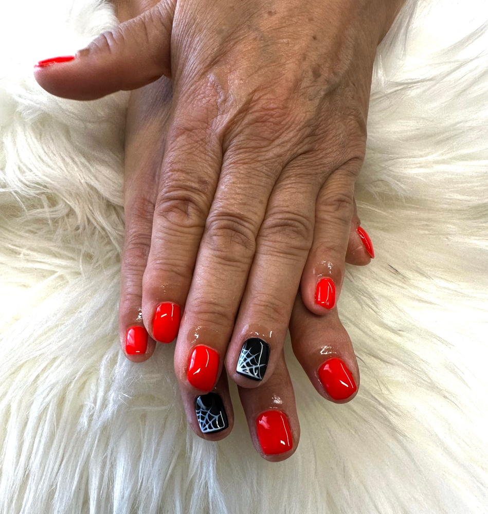 Gel Polish Mani