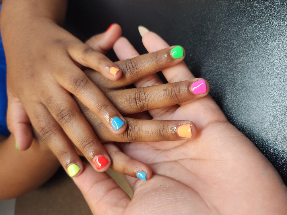 Child Manicure