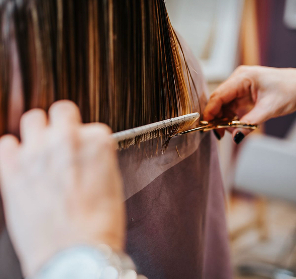 Teen Lady Cut