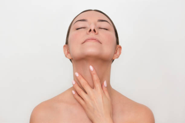 WAX: Chin/Neck