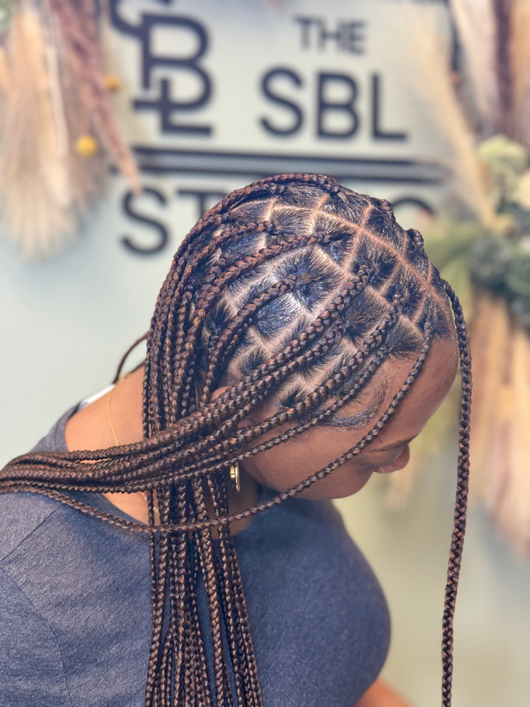 Medium Knotless Braids