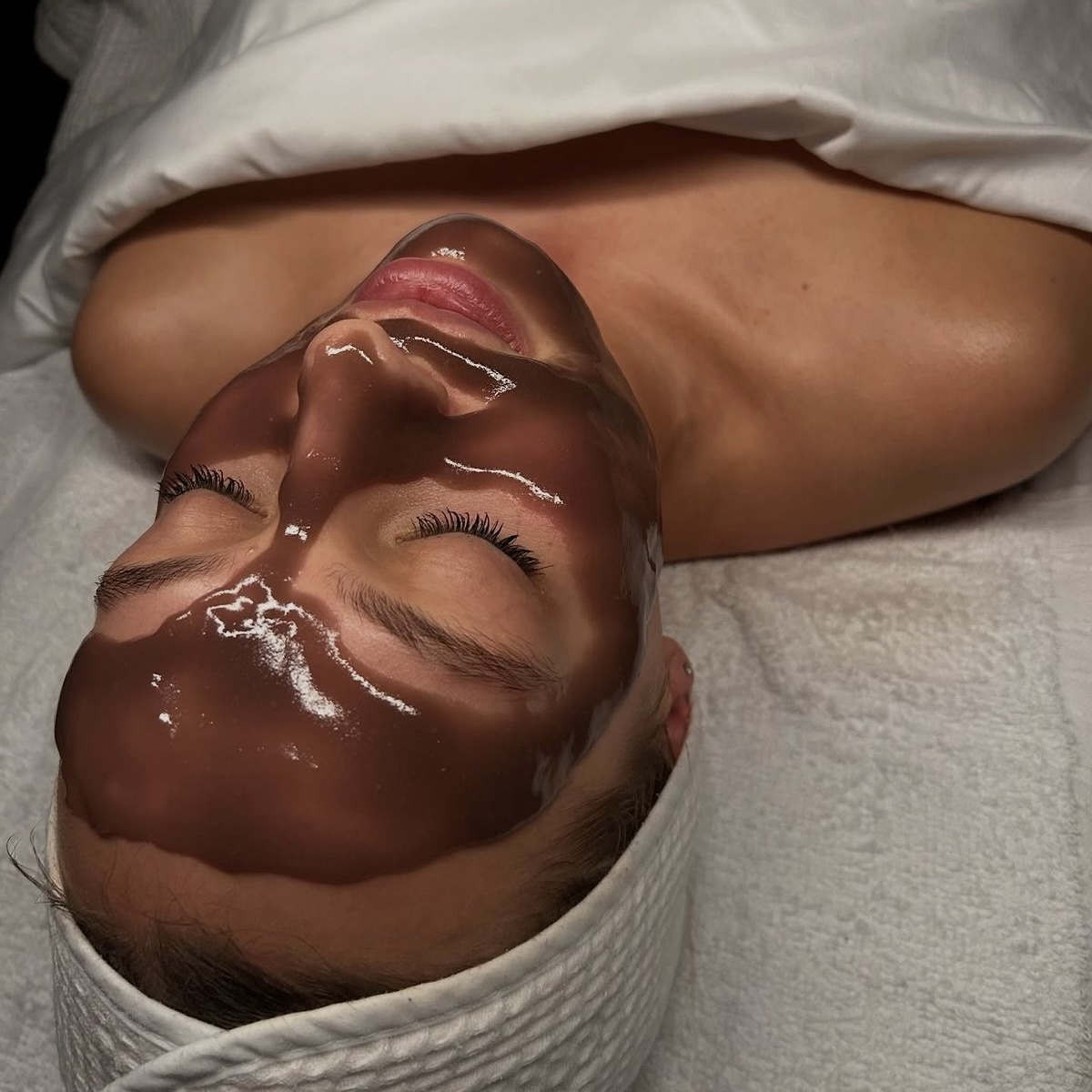 4 Layers Signature Facial