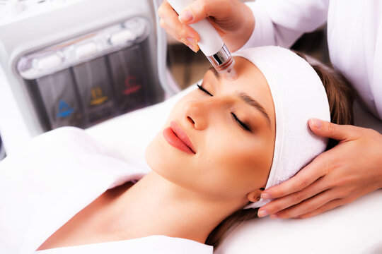 Hydrofacial
