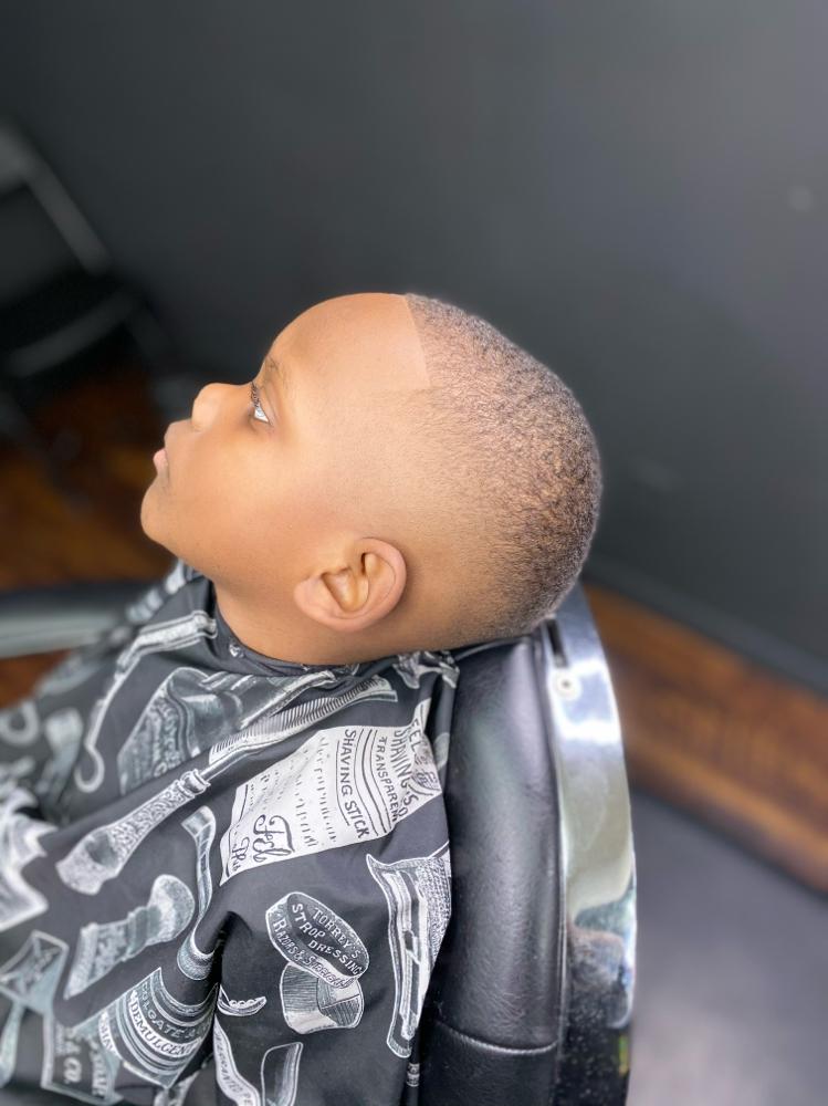 Kid Holiday Cut 👑👑