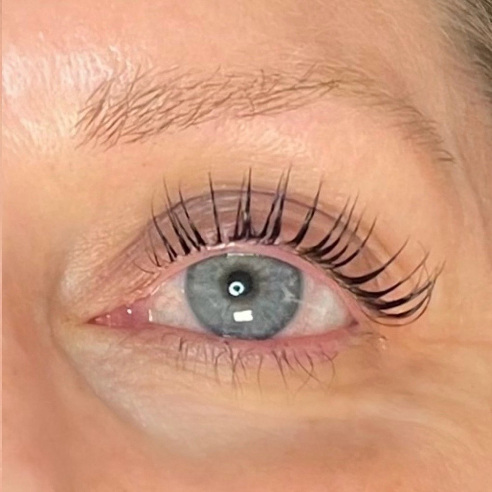 Lash Lift + Tint