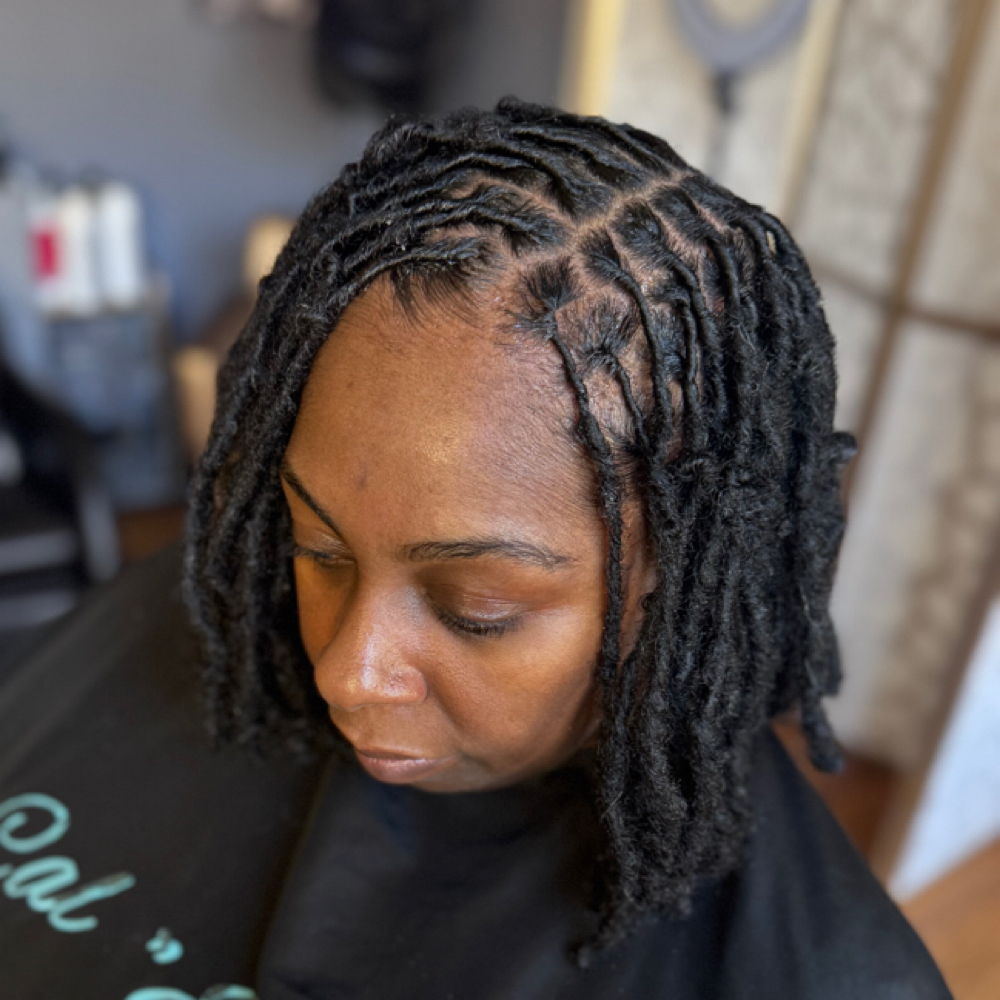 💎Signature Loc Maintenance💎 at Cal E Locs in Chesapeake, VA