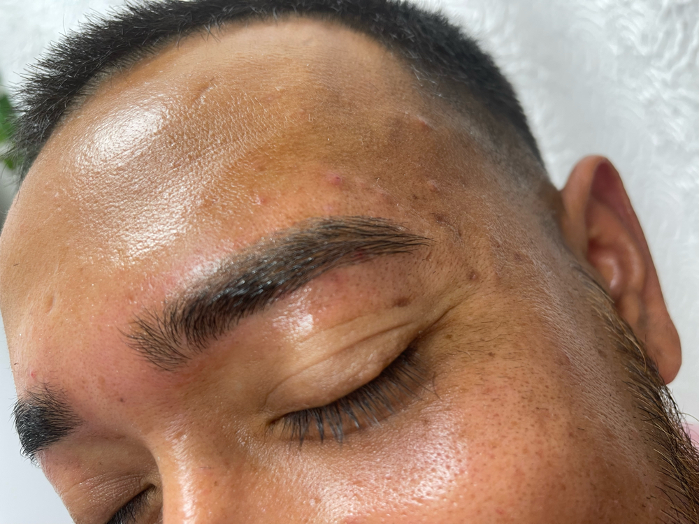 Mens Brow Wax (clean up) at Enava Beauty in Sioux Falls, SD